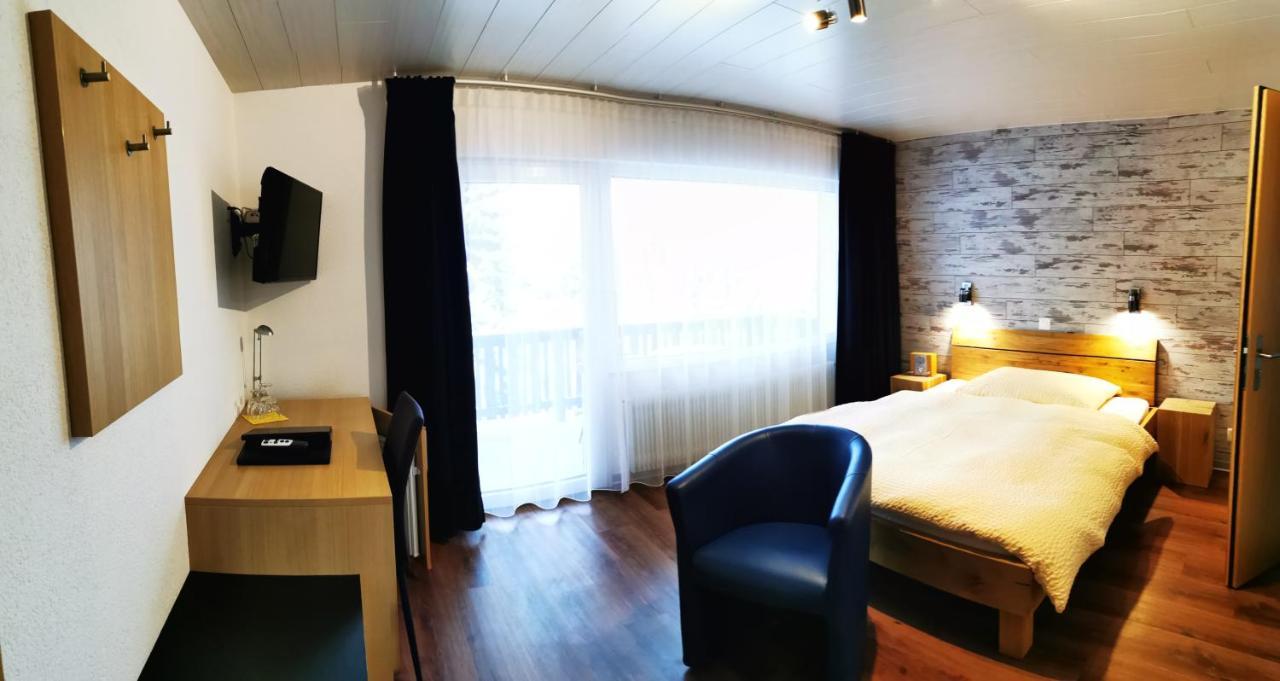 Hotel Alpha Grächen Exteriör bild