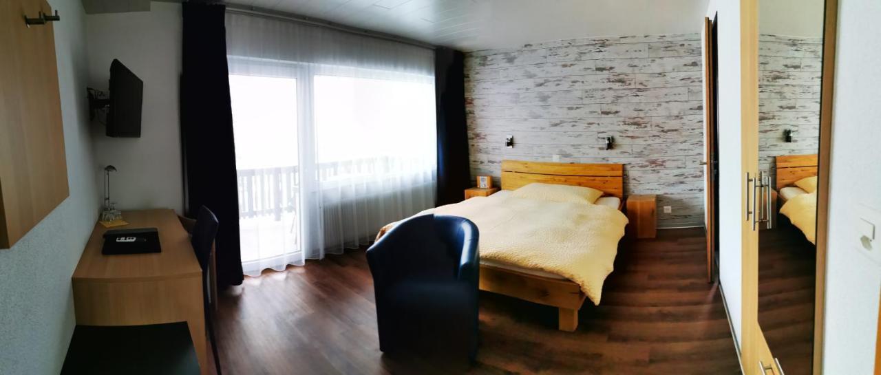 Hotel Alpha Grächen Exteriör bild